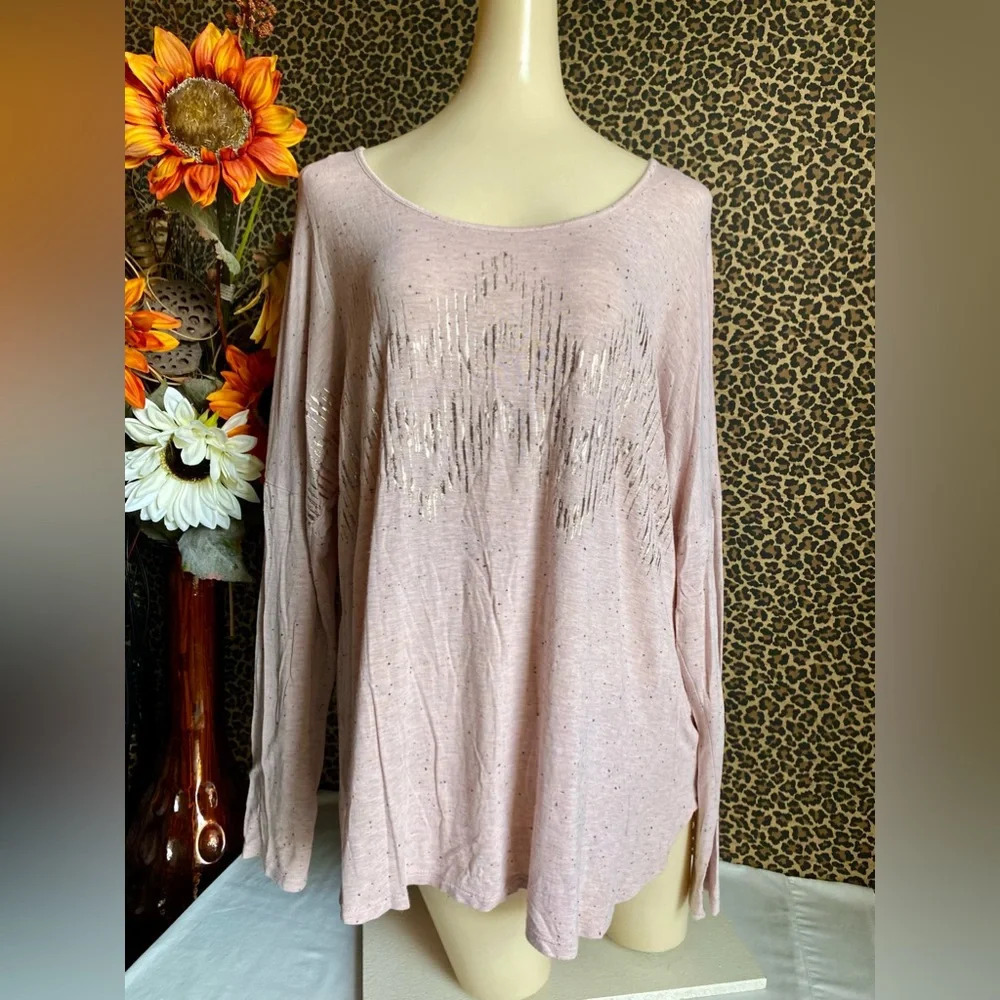 🌻5/$25🌻APT. 9 Blush Pink Charcoal Speckled Graphic Long Sleeved Shirt | …